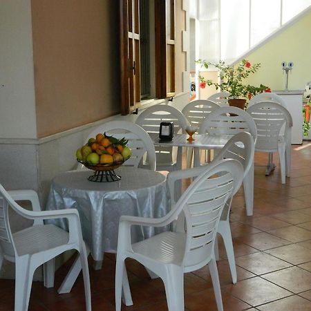 Villa Robinia Massafra Chambre photo